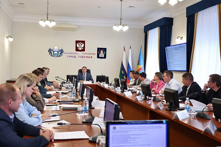 Тобольские коммунальщики подготовились к зиме