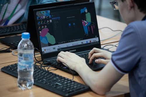 В Тюмени проходит пробный тур олимпиады по информатике