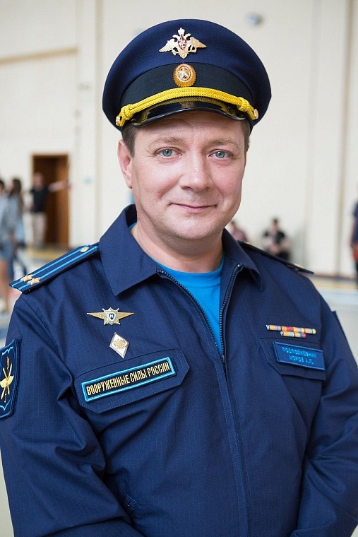 Ефремов отправит Яглыча и Самбурскую на Луну