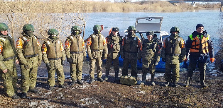 Саперы ТВВИКУ провели 540 подрывов льда на реке Ишим