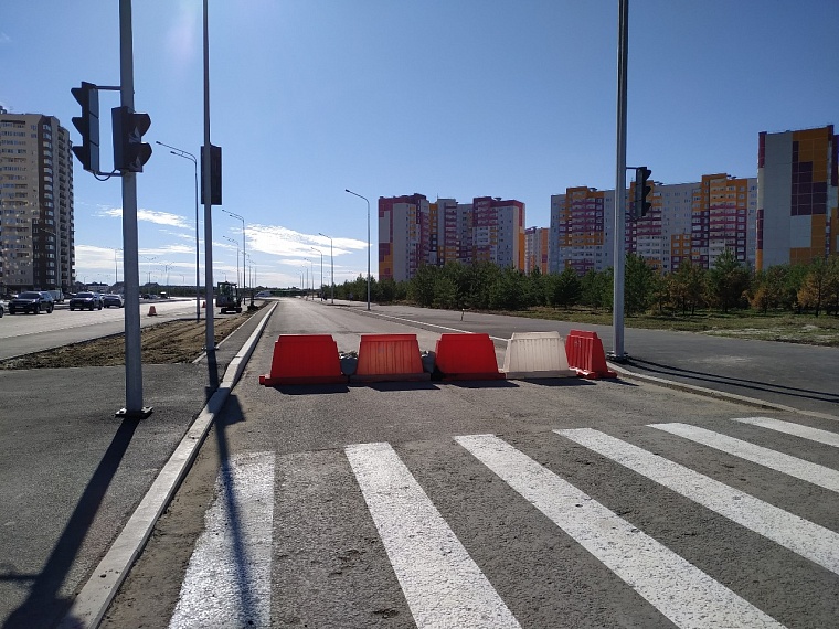 На улице Фармана Салманова в Тюмени появится велодорожка со светофорами