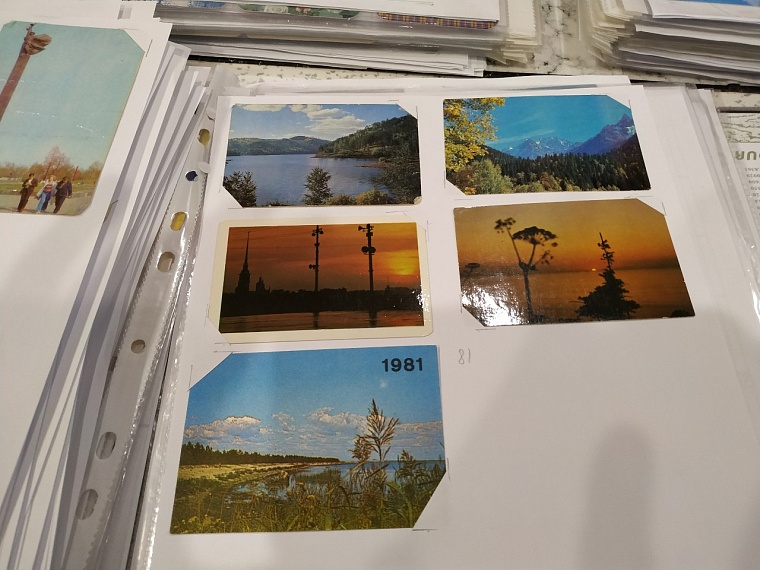 Антистресс и тренировка памяти: в коллекции у тюменки 9 тысяч карманных календариков