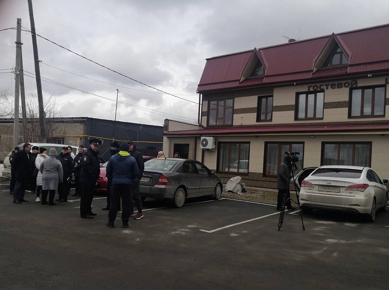 Ялуторовчанам, живущим рядом с дамбой, предлагают переехать в пункт временного размещения