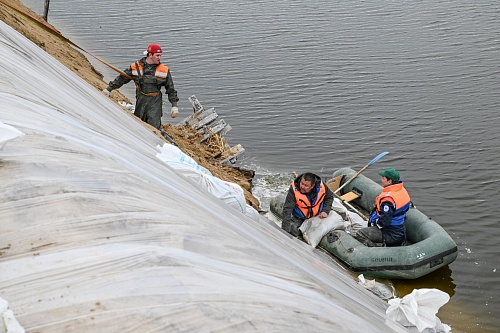 В Тюменской области паводком подтоплены 155 жилых домов