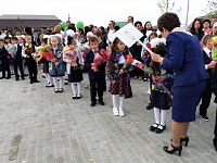 В Тюмени началась торжественная церемония открытия новой школы в Казарово