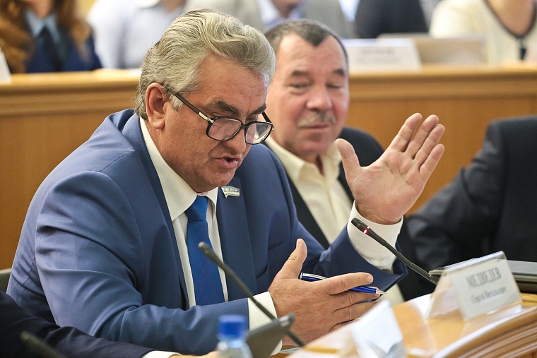 Гордума выступила за строительство парковок после сноса ветхого жилья