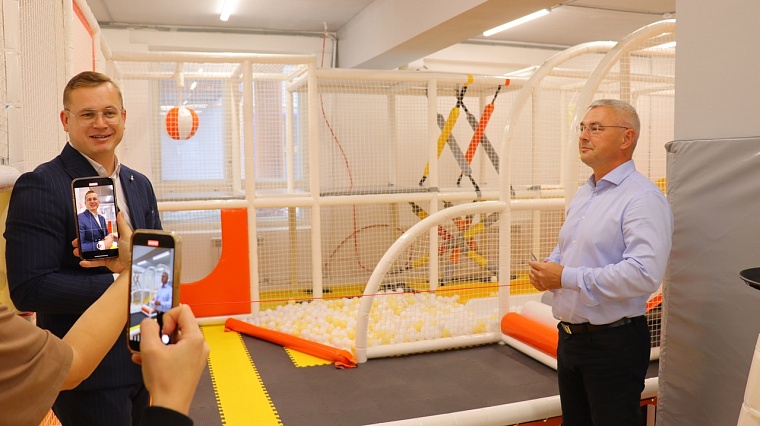 В Ялуторовске многодетный отец открыл детский развлекательный центр