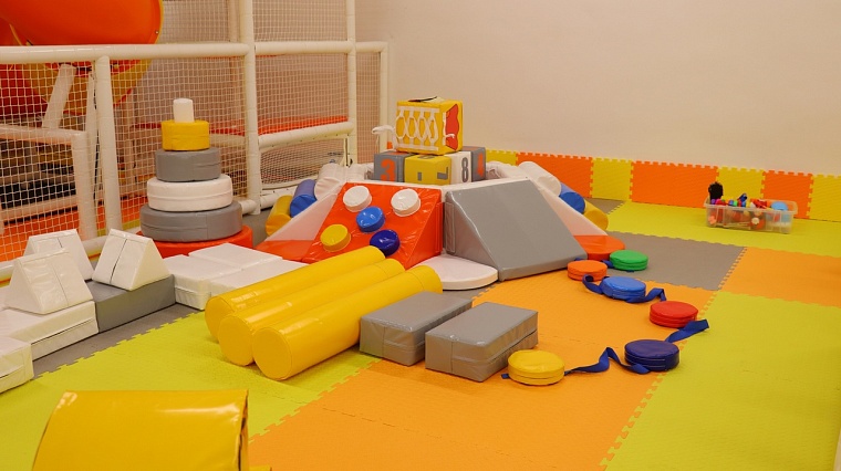 В Ялуторовске многодетный отец открыл детский развлекательный центр