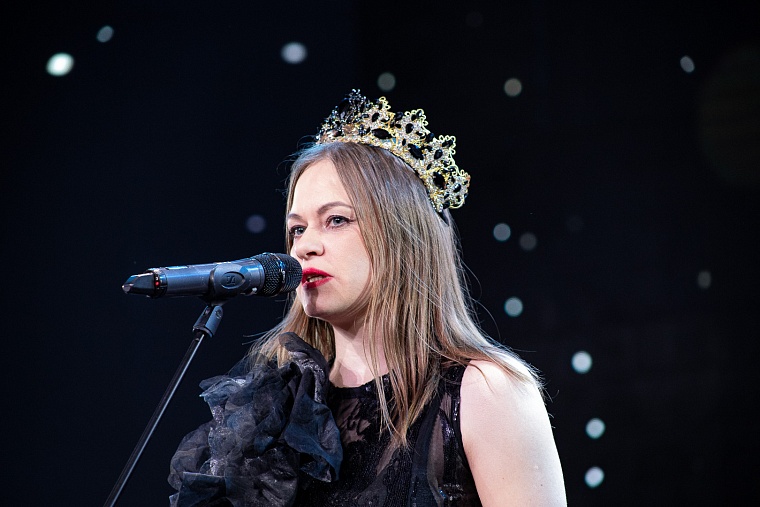 Фоторепортаж. В Тюмени наградили самых обаятельных и привлекательных женщин УрФО