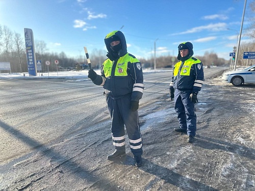 Тюменские автоинспекторы усилили контроль за перевозкой детей