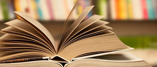 Книга года: победа досталась сборнику военных карт и рассказам о счастье