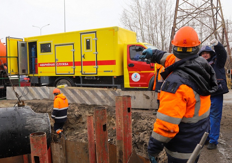 По ул. Жигулевской в Тюмени проложили новый водопровод