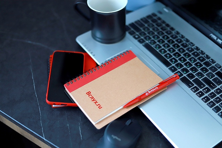 Пока вы спали: нацистский "план голода", взрыв в Париже и продукты для настроения