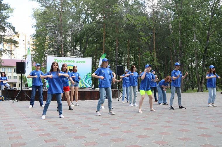 В Тюмени стартует запись на четвертую смену «Отрядов мэра»