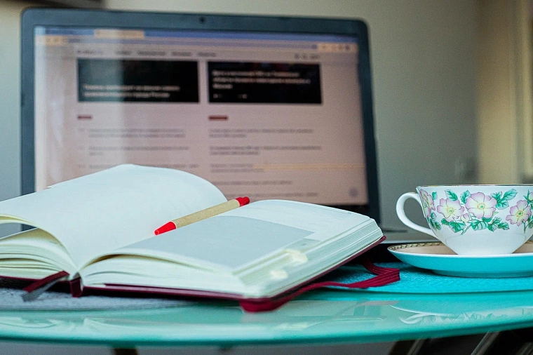 Пока вы спали: вакансии с самыми высокими зарплатами, требования к внешнему виду артистов и риски жестких диет