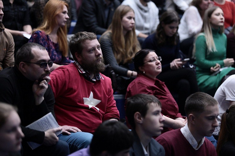 Захар Прилепин: Если можно кого-то не убивать, лучше не убивать