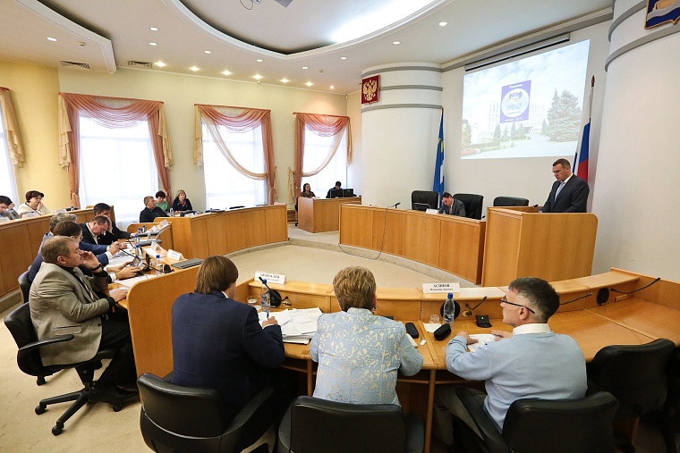 Депутаты оценили скорость восстановления дорог после ремонта сетей