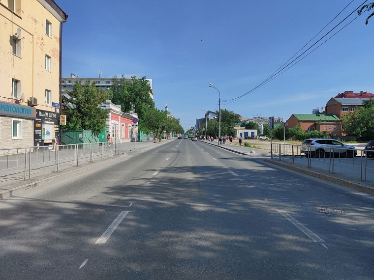 Металлические арки, велопарковки, ивы — как благоустроят улицу Ленина