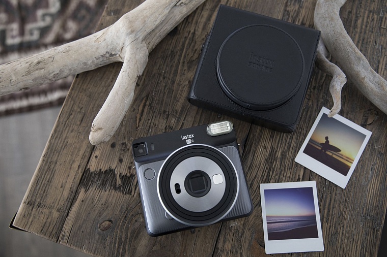 FUJIFILM представляет новую камеру моментальной печати Instax SQ6