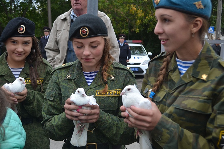 Установлена памятная доска почетному гражданину Тюмени Василию Малкову