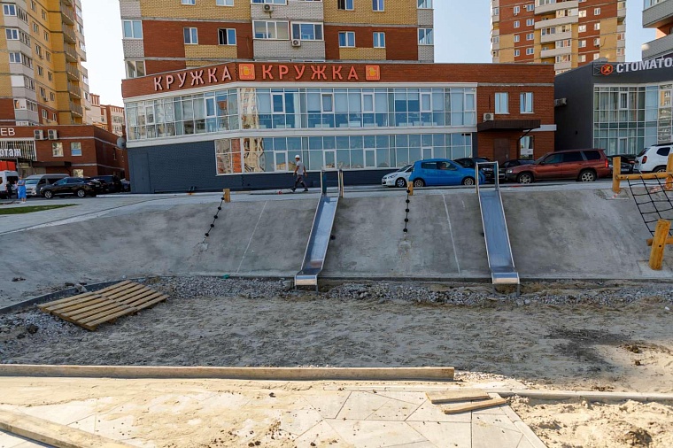 В сквере Равновесия в Тюмени делают первый скейт-боул