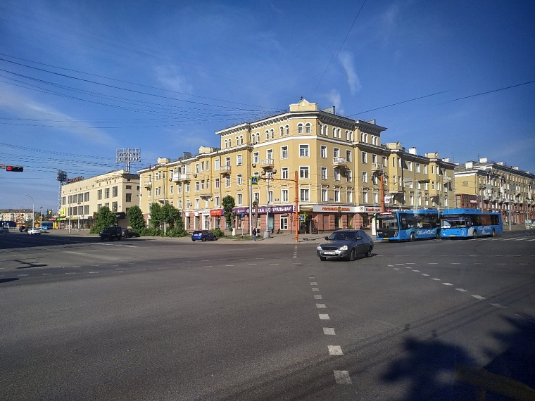 Кузбасский Трептов-парк, сквер на месте «Зимней вишни» и знаменитый спотыкач: Гуляем по Кемерово
