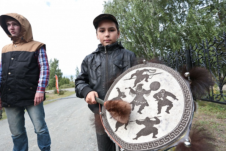 Фестиваль «Этнолайф» на Андреевском: шаманизм и искусство