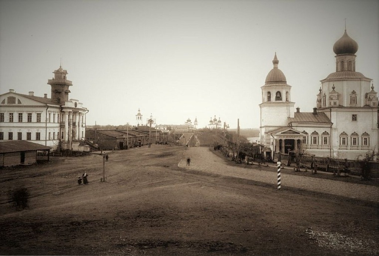 102 года назад улица Республики получила нынешнее название