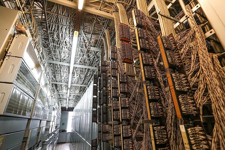 Последняя аналоговая АТС Тюмени ушла в историю