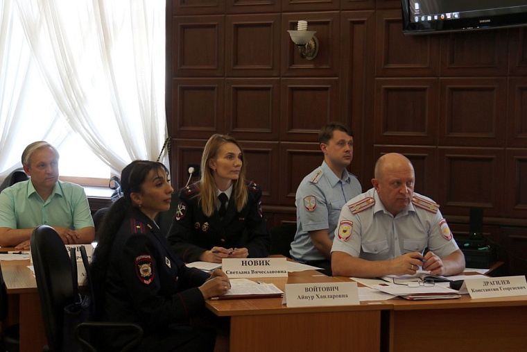 Количество наркотических отравлений и летальных исходов растет