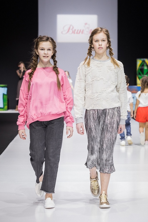 Юные модели представят новые дизайнерские коллекции на Fashion Wave в Тюмени