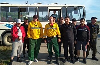 Лесные пожары в Коми: сотрудники Тюменской авиабазы усилили отряд пожарных