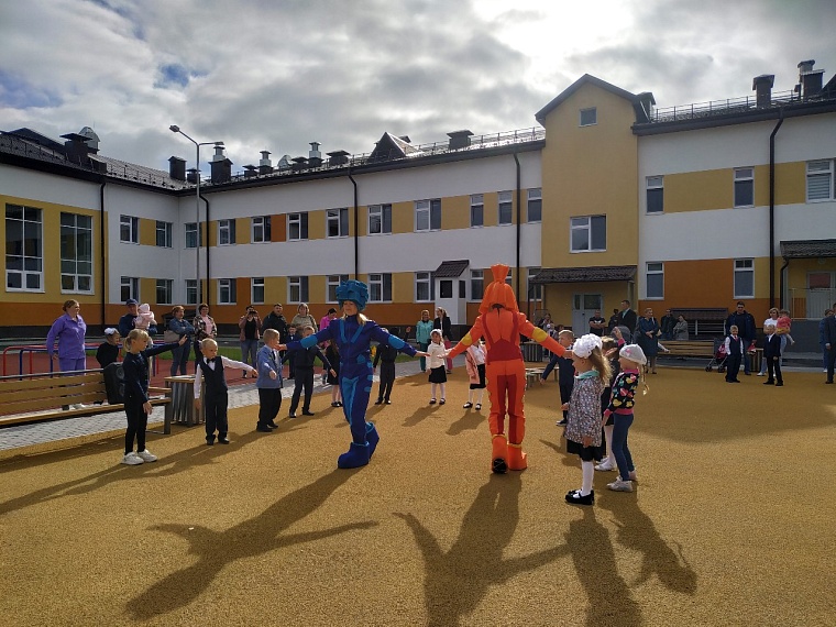 В новой школе поселка Богандинский дети будут учиться в одну смену