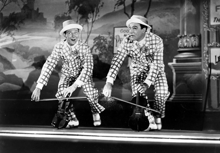 Посмотреть и обсудить мюзикл "Поющие под дождем" тюменцы смогут в Конторе пароходства