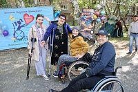 «Люди боятся нас, инвалидов». История тюменки, которая танцует на коляске