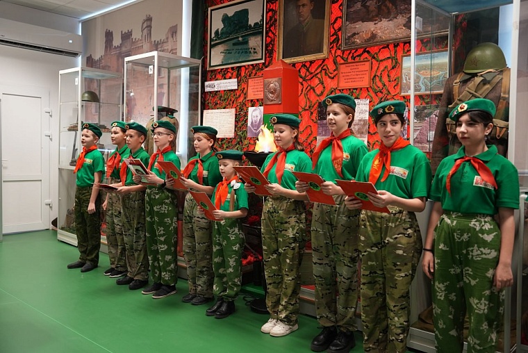 Эксперт назвал три главных вопроса, которые тюменские школьники задают участникам СВО