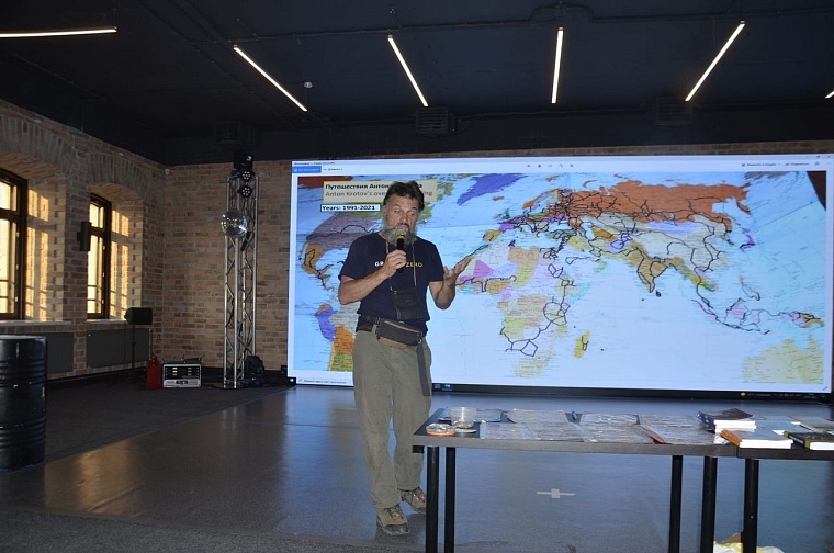 Матерый путешественник Кротов: В Крым нужно ехать в октябре, хотя Казахстан намного ближе и дешевле