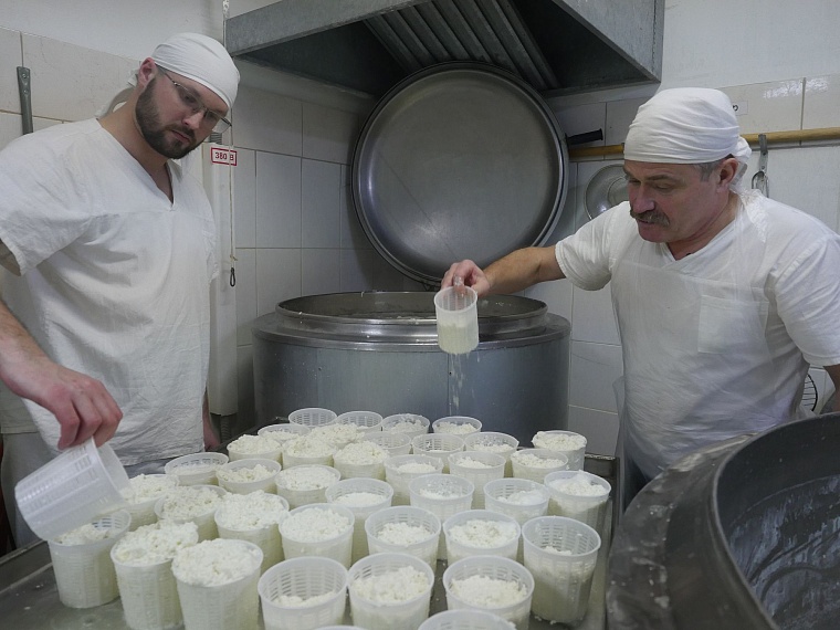 Как в Тюмени варят сыр: испытано на себе