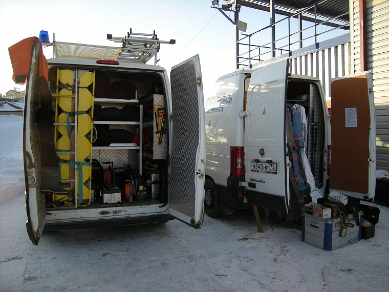 Сотрудники ТОСЭР спасали людей, удавов, лосей и даже игуану