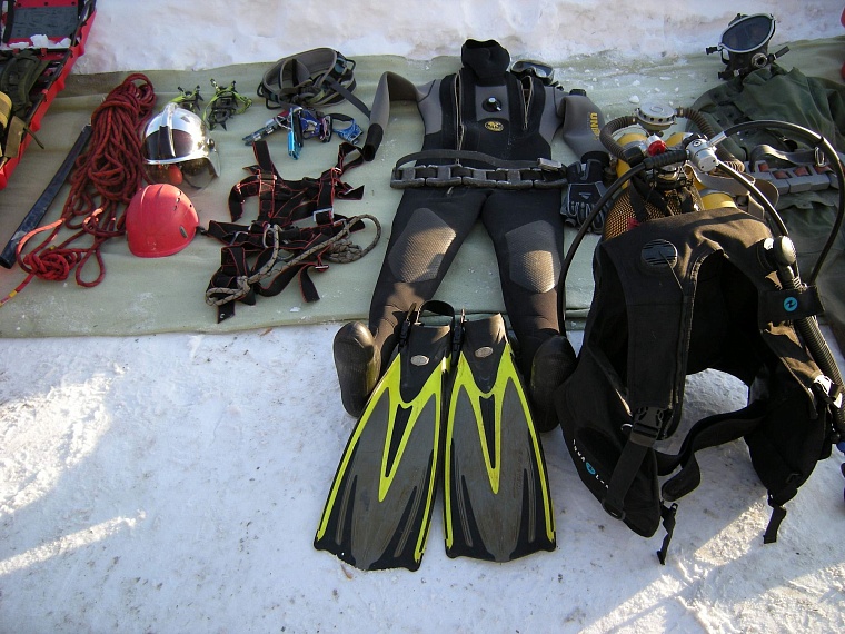 Сотрудники ТОСЭР спасали людей, удавов, лосей и даже игуану