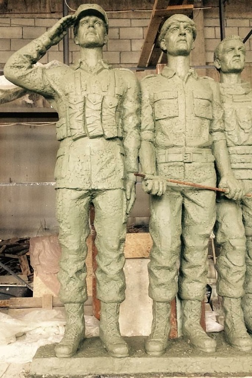 Мемориал героям локальных войн открывают в Тюмени