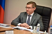 Владимир Якушев провел совещание по вопросам коронавируса, вакцинации и трудоустройства