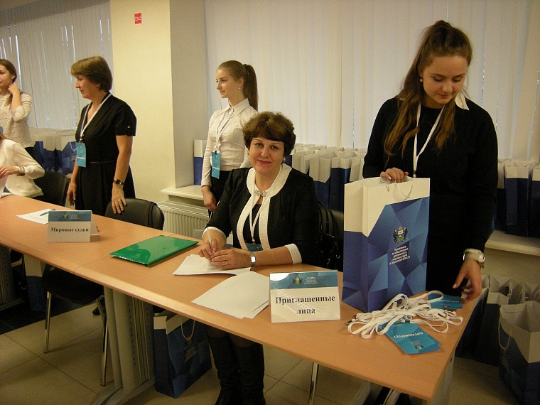 Ежегодно областной бюджет недополучает четверть миллиарда неоплаченных штрафов