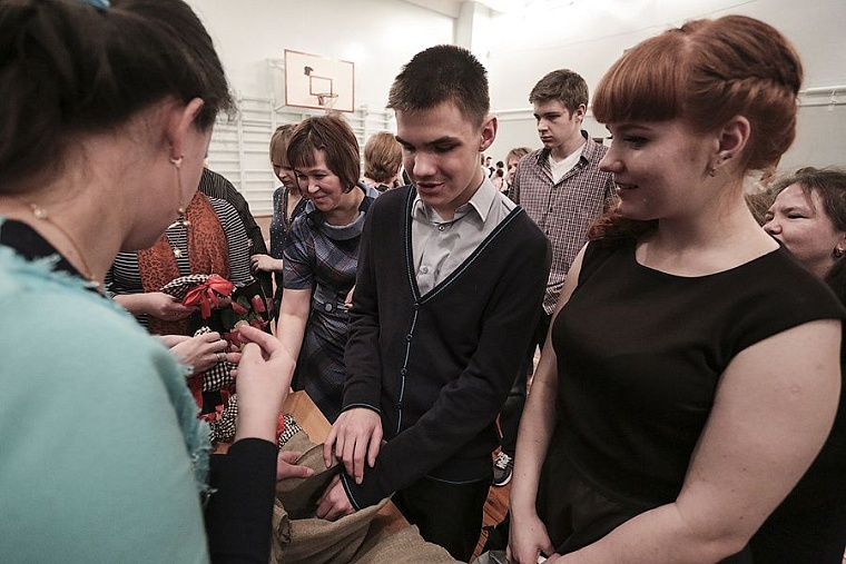 Тюменским студентам показали мир глазами слепых