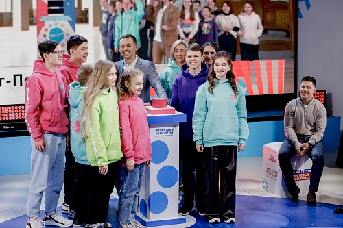 Владимир Якушев призвал школьников и студентов проявить свои способности