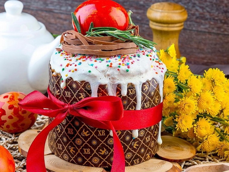 Светлая Пасха: где в Тюмени купить куличи и другие угощения