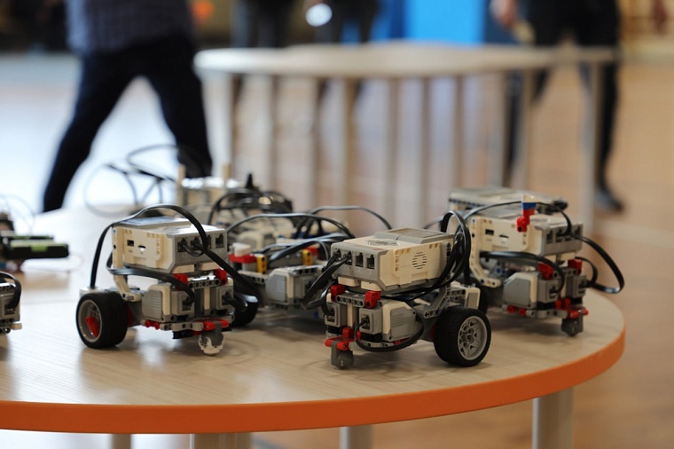 В Тюменской области открыт новый набор на бесплатное обучение робототехнике