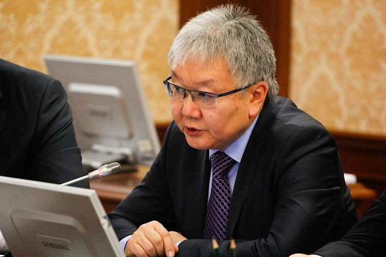 Холманских рекомендовал чиновникам завести себе УЭК