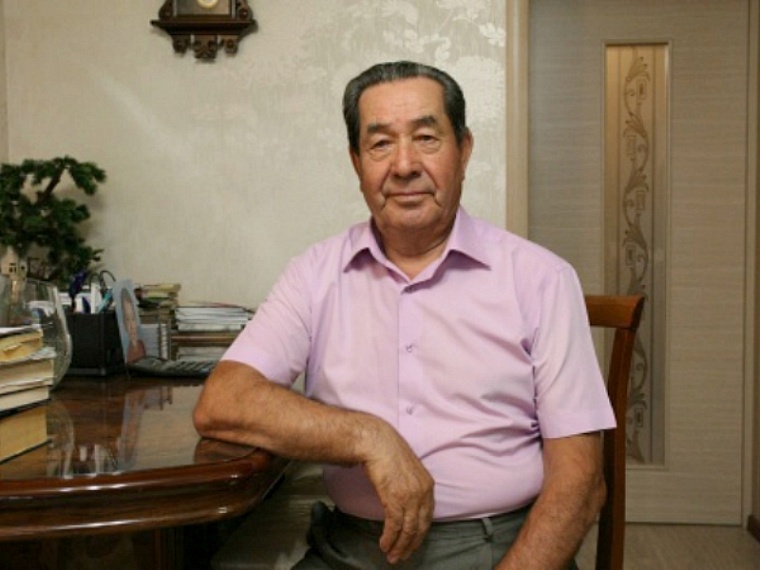 Дети должны быть одеты по стандарту, считает создатель автономии татар Тюменской области