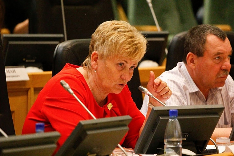 Проскурякова призвала городской департамент образования тщательнее выбирать партнеров